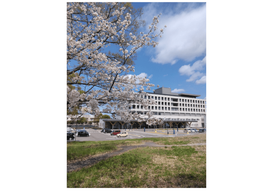 officeMainImageBlurLeft