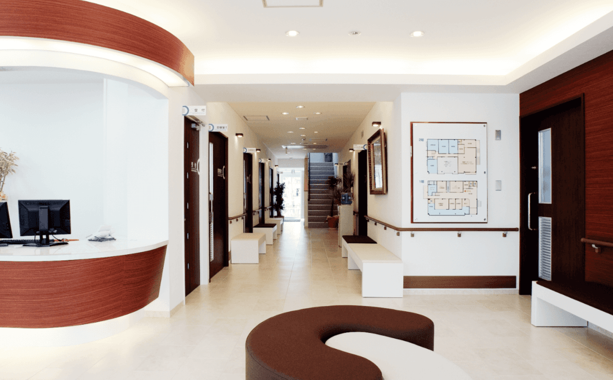 officeMainImageBlurLeft