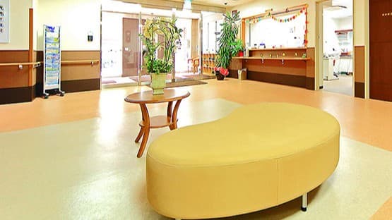 officeMainImageBlurLeft