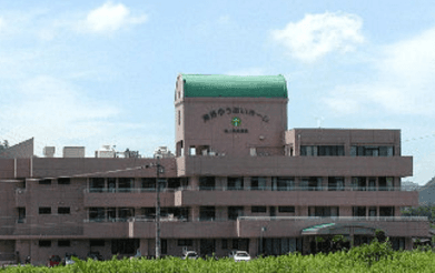 officeMainImageBlurLeft