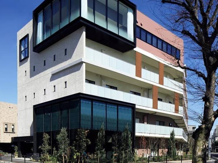 officeMainImageBlurLeft