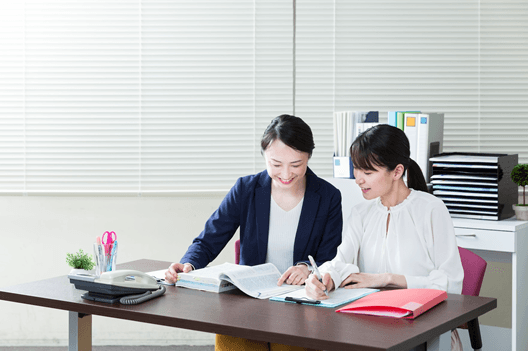 officeMainImageBlurLeft