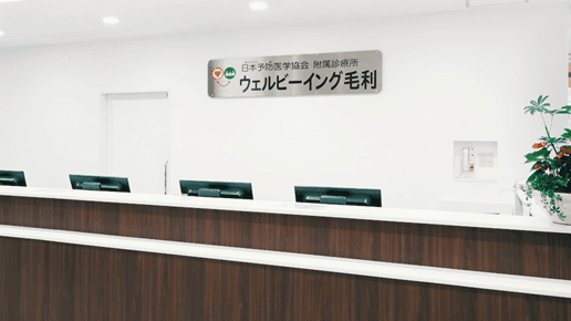 officeMainImageBlurLeft