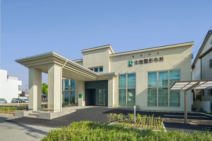 officeMainImageBlurLeft