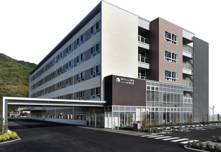 officeMainImageBlurLeft