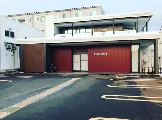 officeMainImageBlurLeft