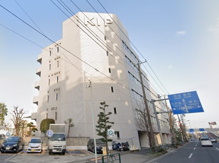 officeMainImageBlurLeft