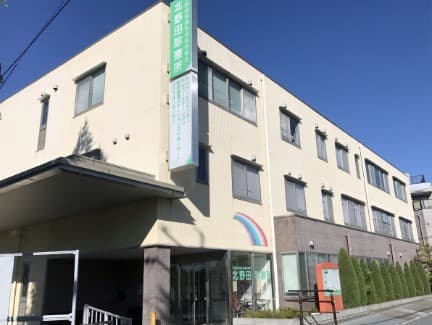 officeMainImageBlurLeft