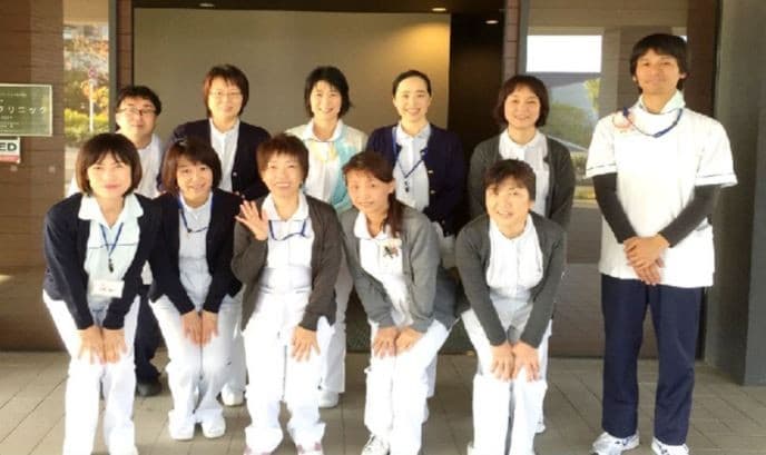 officeMainImageBlurLeft