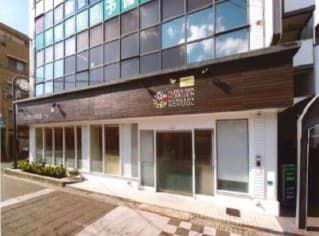 officeMainImageBlurLeft