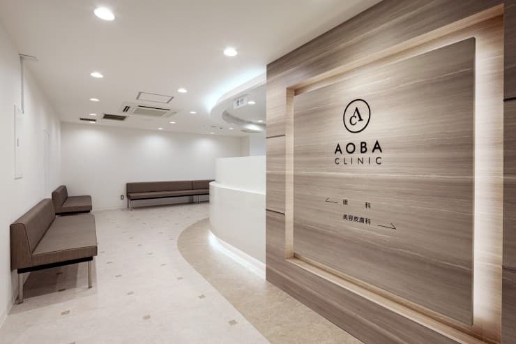 officeMainImageBlurLeft