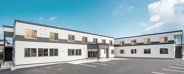 officeMainImageBlurLeft